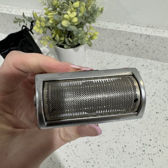 Vintage Schick Electric Shaver Model 300 w/Cord Made In Germany Tested Works - Picture 4 of 6